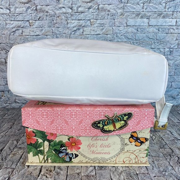 Tempo Shoulder Bag - Picture 7 of 12